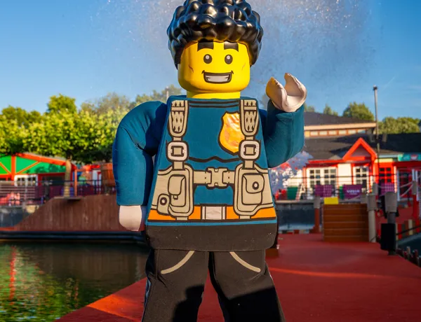 Duke Detain LEGO City Live (1)
