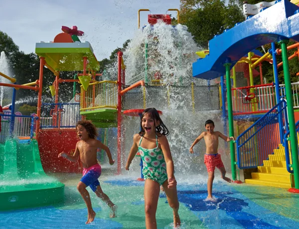 Splash And Drench Summer